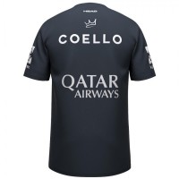 Le directeur de Camiseta, Arturo Coello, parraine Azul Marino  Offre - Pas cher