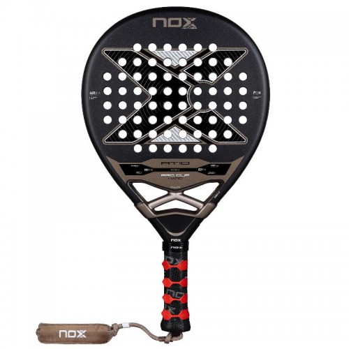 Pala Nox AT10 Pro Cup Duro 2026 Pala Nox AT10 Pro Cup Duro 2026